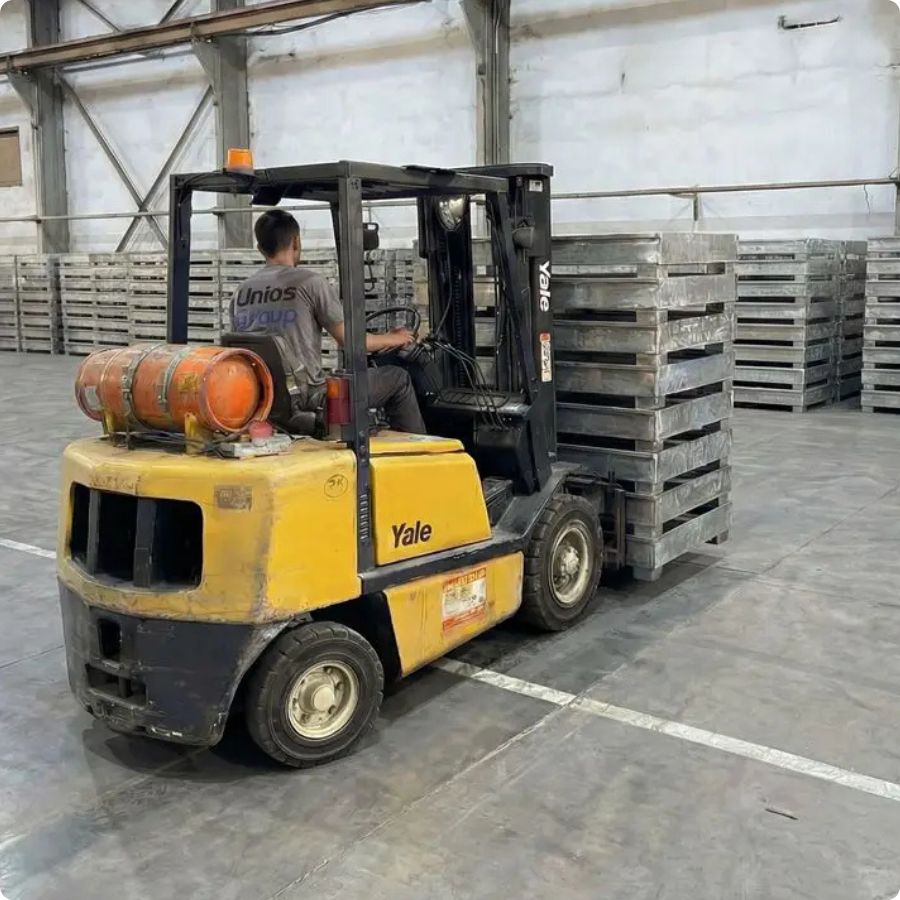 o nama Unios Logistics
